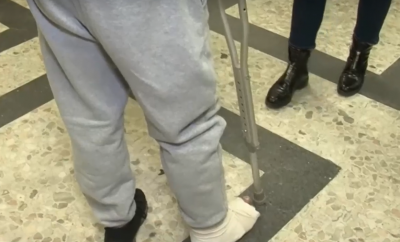 15 годишен атакува украинец на 51 години с метална тръба в