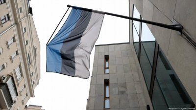 Президентът на Естония Алар Карис отзова посланика на балтийската страна