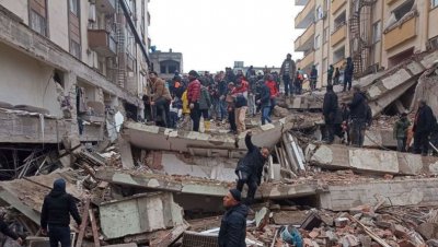 Четирима турски депутати намериха смъртта си под руините на разрушени