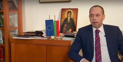 Посланик Ангелов: Има ескалация на радикалното говорене в РСМ, българите живеят в страх
