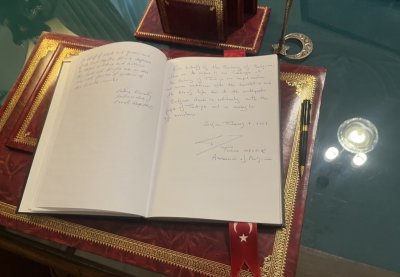 Книга за съболезнования отвориха в турското посолство