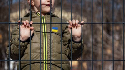 Украйна си е върнала почти 130 деца, депортирани в Русия