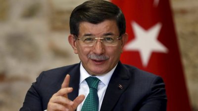 Бивш турски премиер напусна партията на Ердоган