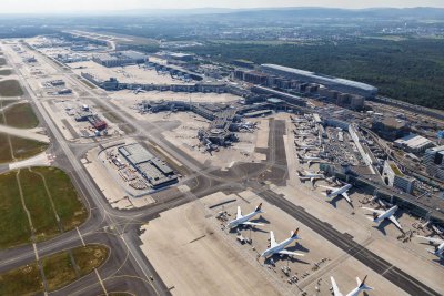 Седем германски летища са в стачна готовност