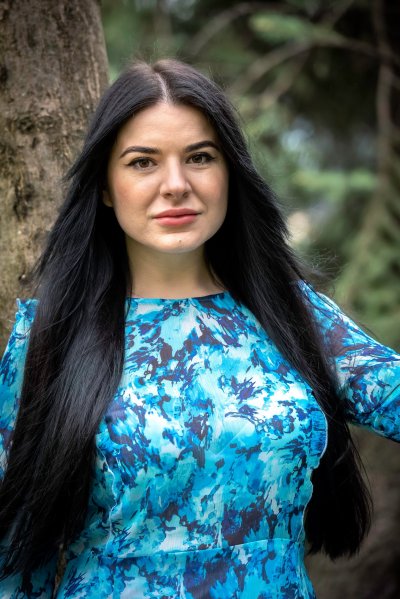 Певица от "Фермата" катастрофира в София, бързала за интервю 
