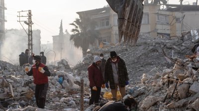 Най тежкото земетресение в Турция от почти век насам е нанесло