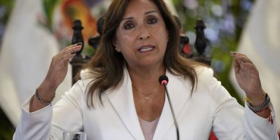 Президентът на Перу Дина Болуарте в понеделник обеща репресии срещу наркотероризма