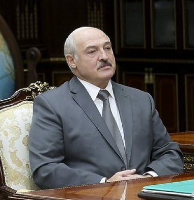 Александър Лукашенко май е забравил кой обича да нахлува в суверенни държави