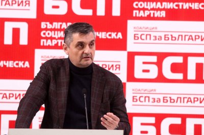 Кирил Добрев вижда края на БСП след изборите