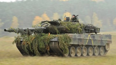 Испания ще изпрати шест танка "Леопард" на Украйна