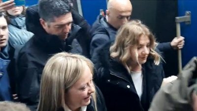 Италианският премиер Джорджия Мелони пристигна в Киев във вторник за