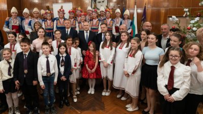 3,5 млн. лева ще се разпределят от "Българската Коледа"