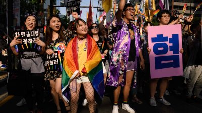 Южна Корея призна правата на еднополовите двойки