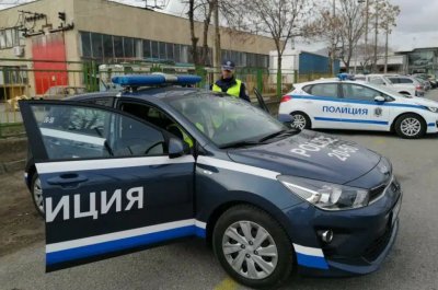 Мащабна полицейска операция е била проведена в Сливенско При нея са разкрити