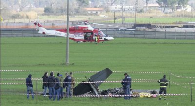 Два военни самолета се сблъскаха при учение в Италия
