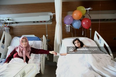 Майка и дъщеря които са били извадени с наранявания от