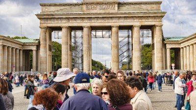 Германия очаква възстановяване на туризма през 2023 г.