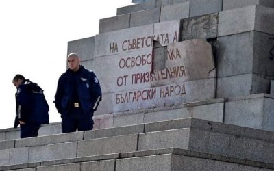 Фигурите и барелефи от Паметника на Съветската армия в София