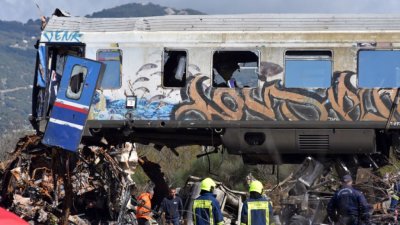 Железничарите в Гърция спряха влаковете за още 48 часа докато
