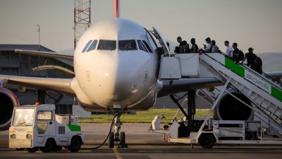 Едва 88 са полетите изпълнени от летище София по чартърни