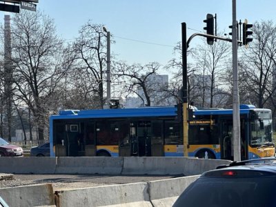 Автобус е блъснал пешеходец в столичния квартал Овча купел съобщиха от полицията  Инцидентът е станал към