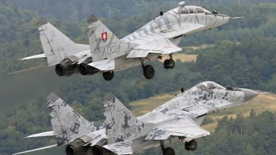 Правителството на Словакия одобри изпращането на изтребители МиГ-29 на Украйна.