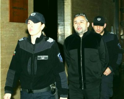 Софийският апелативен съд остави в ареста един от групата в която