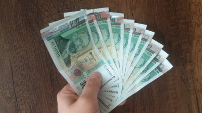 МФ предвижда 940 лева минимална работна заплата от догодина