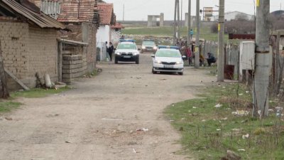 Полицейска блокада в Казанлъшко след конфликта между две фамилии прераснал