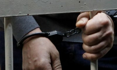 Мъж на 26 години е задържан за грабеж в Хасково съобщиха