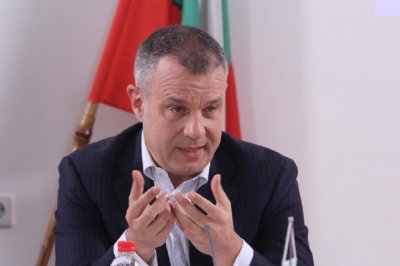 Генералният директор на БНТ Емил Кошлуков ще внесе в Народното