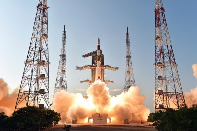 Индия изпраща туристи в Космоса до 2030 година