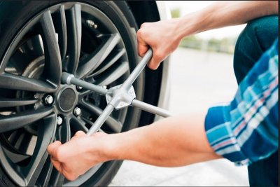 Специалистите съветват да не бързаме със смяната на гумите