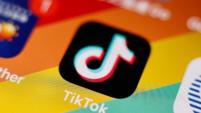 Парламентът на Чехия забрани на депутатите да използват TikTok