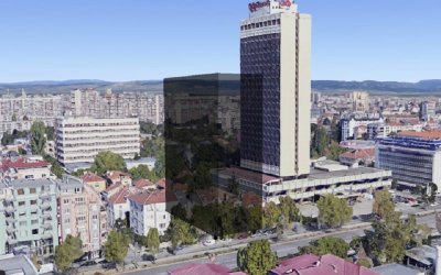 Още един небостъргач се извисява в центъра на София