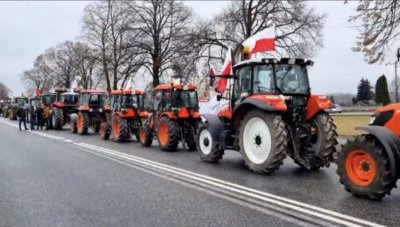 Зърнопроизводители блокират границата заради вноса от Украйна