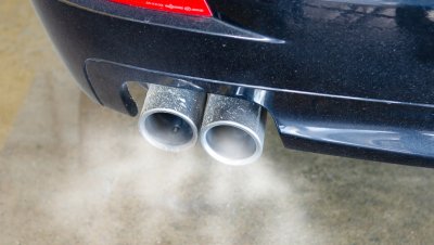 ЕK предлага на Германия да отмени блокирането на забраната за двигатели с вътрешно горене