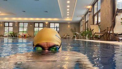 Двама българи с трансплантации отиват на специално Световно по плуване