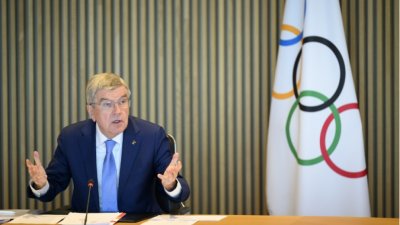 Президентът на Международния олимпийски комитет Томас Бах защити плановете за