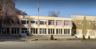 Ръководството на Средно училище Димитър Матевски в Пловдив извърши спешна