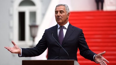 Президентът на Черна гора Мило Джуканович каза че Сърбия се
