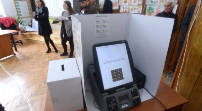 10 000 теста на устройства за изборите са направени до момента