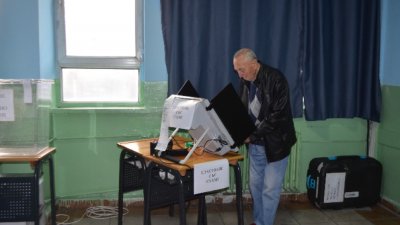 Два часа остават до края на изборния ден в Турция