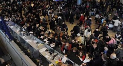 Авиокомпания заряза 30 българи на летището във Франкфурт