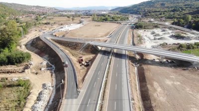 Пускат до месец магистралата от Сърбия до България