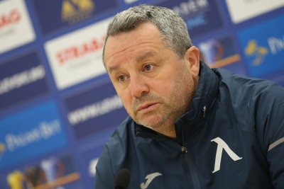 В Словения твърдят че бившият треньор на Левски Славиша Стоянович