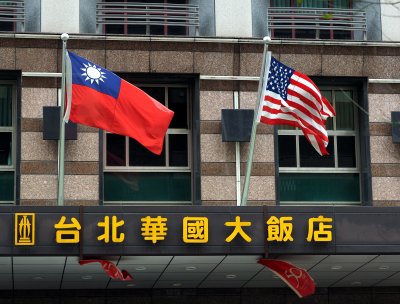 Китай наложи нови санкции на посланика на Тайван в Съединените