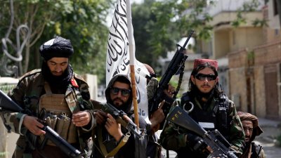 Талибаните убиха двама бойци на "Ислямска държава"
