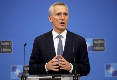 Генералният секретар на НАТО Йенс Столтенберг направи в четвъртък първото