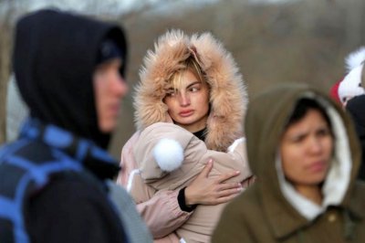 Над четири милиона украинци са влезли в Румъния от началото